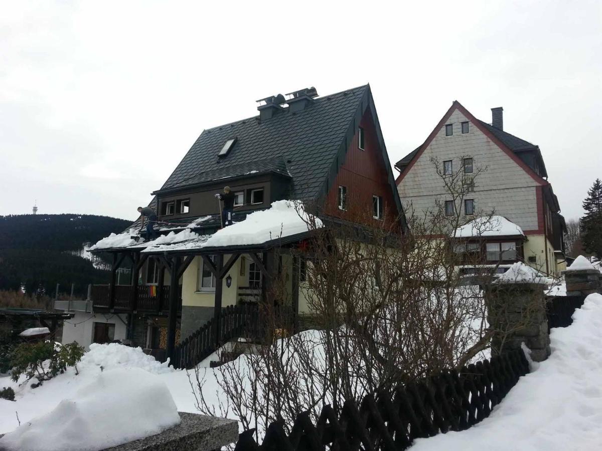Ferienwohnung Suetovius Oberwiesenthal Esterno foto